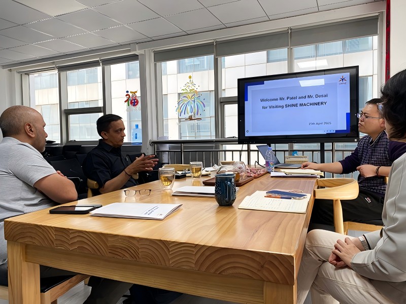 单板男女羞羞视频大全免费.jpg 单板男女羞羞视频大全免费.jpg